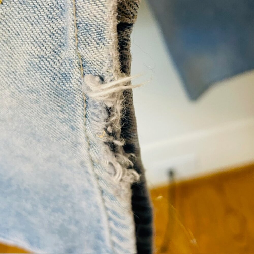 Guess Vintage Triangle Patch Light Wash Denim Jeans Straight Leg 39/40 - Picture 10 of 13